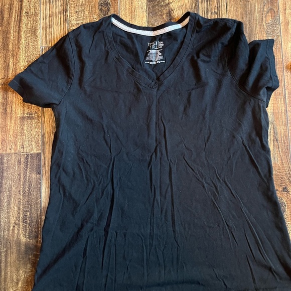 Women's V-Neck Short Sleeve Tees - Black and Blue - Picture 4 of 5